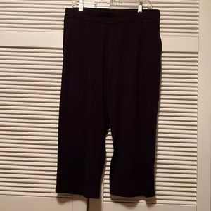 FALLS CREEK Black Knit Pull on Capris